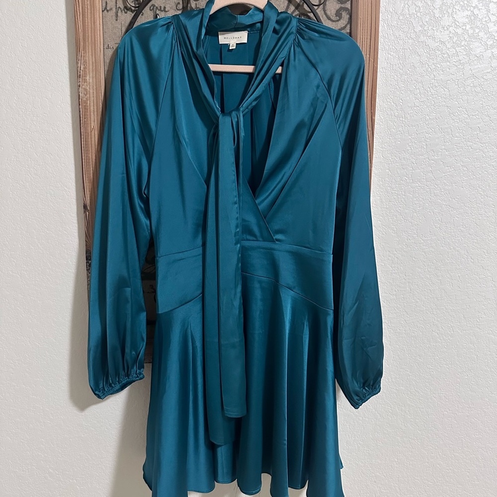 MELLODAY Teal Long Sleeve Dress